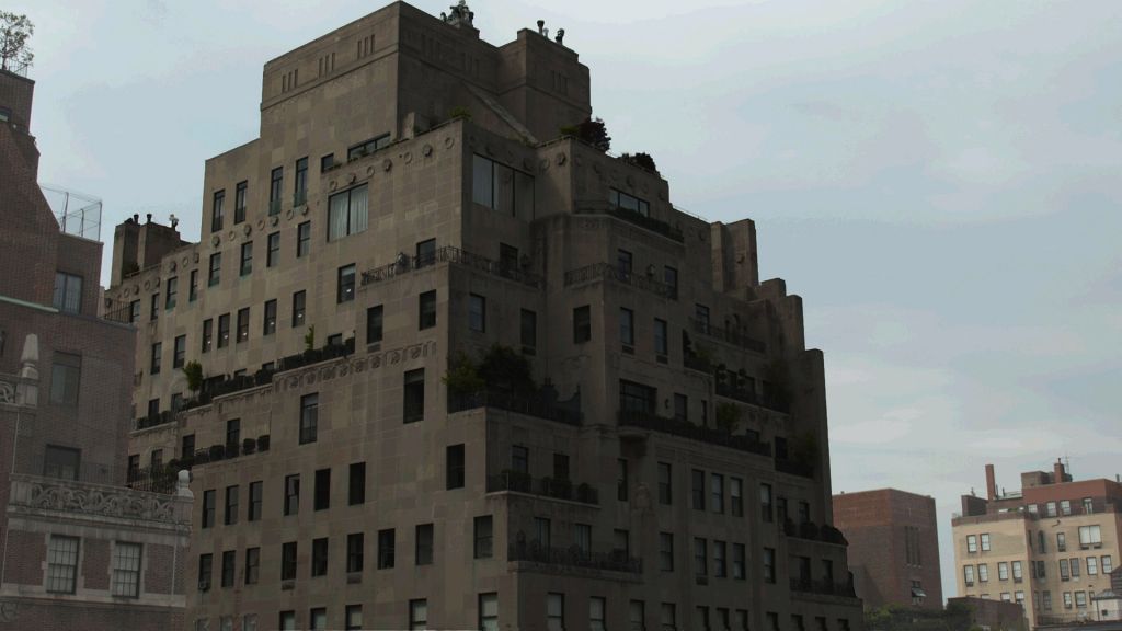 Facade of exclusive apartment building on Park Avenue.