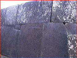 Photo of stonework at Vinapu