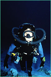 Howard
Hall using bubbleless rebreather.